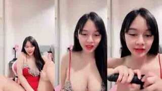 Bokep tante nyepong dildo item panjang